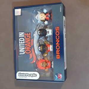 2023 Little People NFL Denver Broncos United in Orange Fisher Price Series 1